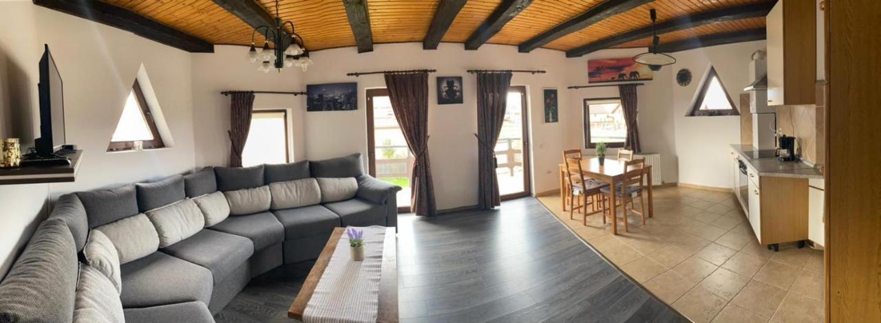 Apartament Ella Râșnov Zewnętrze zdjęcie